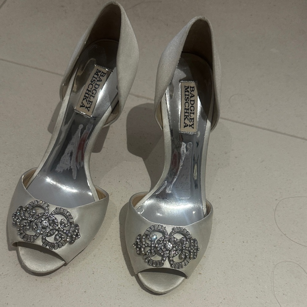 Badgley Mischka Ivory Embellished Heels